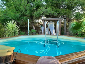 Cosy Studio in Pedralba, 32 sqm, Private Pool